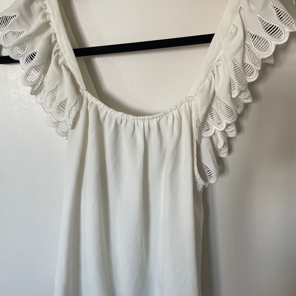 KENDALL AND KYLIE butterfly top white